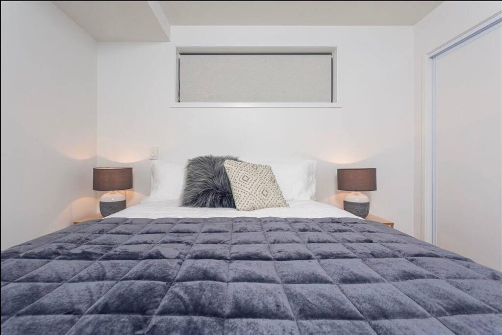 City Centre Apartment Close To Hagley Park Christchurch Eksteriør billede
