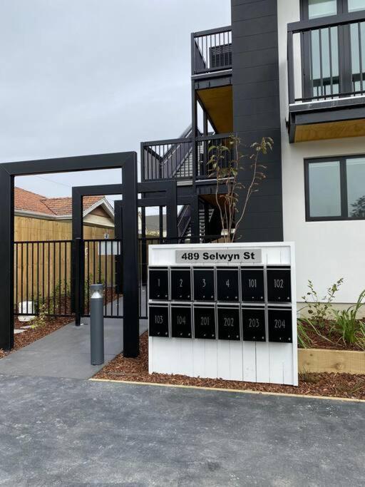 City Centre Apartment Close To Hagley Park Christchurch Eksteriør billede