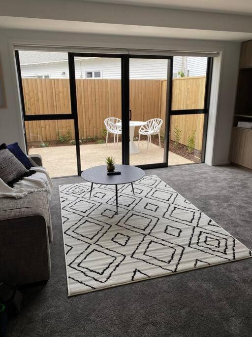 City Centre Apartment Close To Hagley Park Christchurch Eksteriør billede