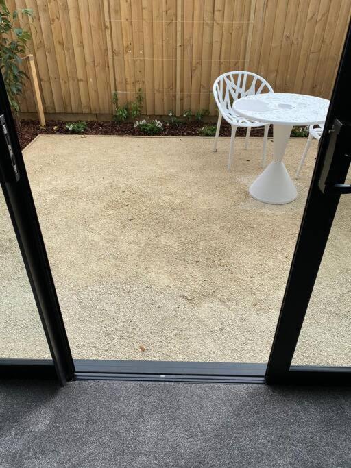 City Centre Apartment Close To Hagley Park Christchurch Eksteriør billede
